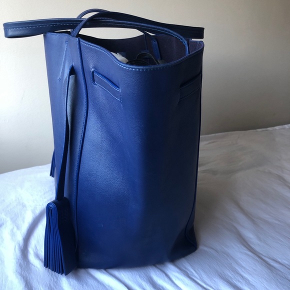 Authentic Celine Small Cabas Calfskin Tassel Tote - Picture 3 of 8